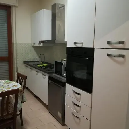 La Casa Di Samu * פוליניו